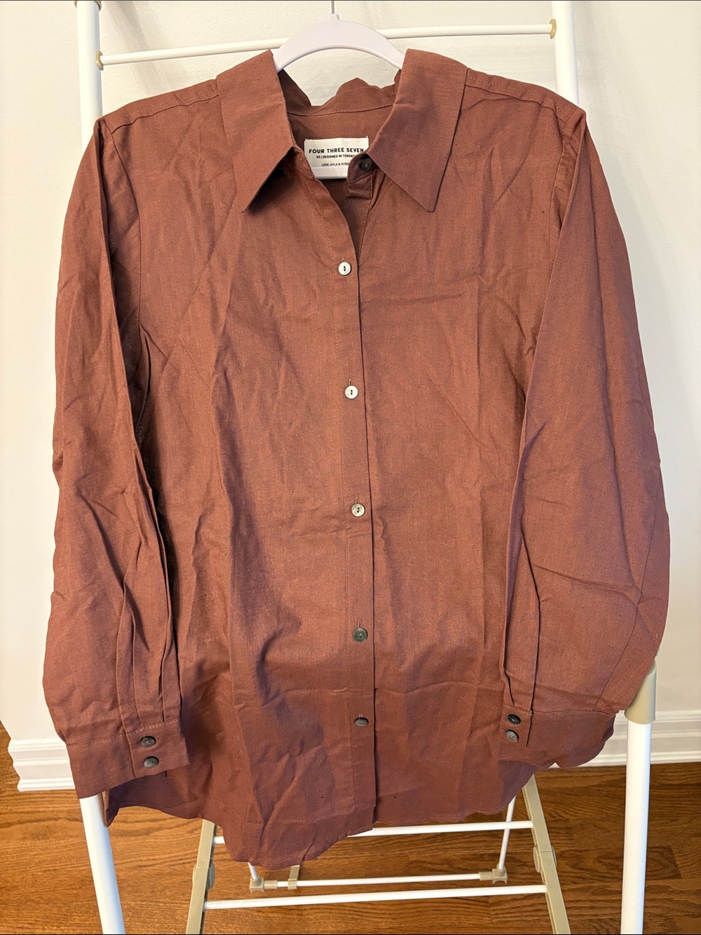 NWOT 437 Mocha The Willow Linen Button-Up Shirt